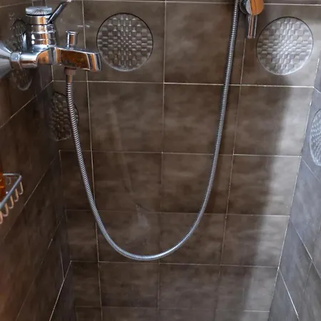 Apartament Mazzini 81 - Rawenna